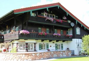 Haus Mariengrund – Zimmer Sissi, separater Eingang, Balkon mit Bergpanorama, ohne Frühstück