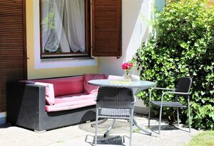 Alpen-FeWo – Ferienwohnung 1 bis 2 Personen, 42 qm, Wohn- und Schlafraum kombiniert, Terrasse