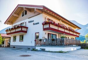 Gästehaus Germania – Doppelzimmer Nr. 1 mit Dusche/WC