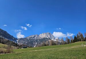 Alpenblick Untersberg – Ferienwohnung mit zwei separaten Schlafzimmern 75 qm