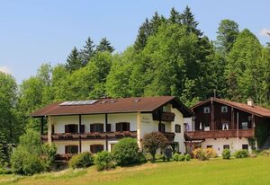 Gästehaus Moderegglehen – Gästezimmer Hochkalter, Dusche/WC, Balkon