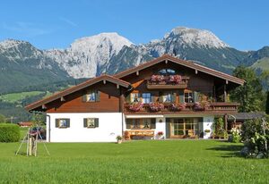 Fewo Beer – Ferienwohnung 65 qm, Wohn/Schlafraum getrennt, Balkon, Nichtraucher