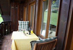 Meurer GmbH & Co – Haus Silberdistel Ferienwohnung