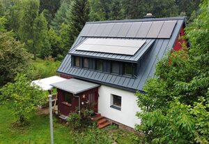 Ferienhaus Waldhäus`l – Ferienhaus, Dusche und Badewanne, 3 Schlafräume