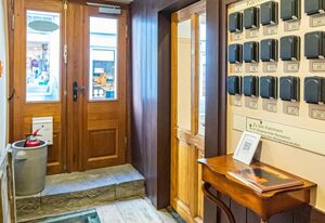 Boutique-Hotel Stadtherberge Wetzlar – Dachboden (Zimmer 54) mit Lahnrauschen