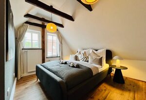 AyCatcherHomes - Luna Boutique Duplex Apt 3BR 2BA 7G Old Town Marburg