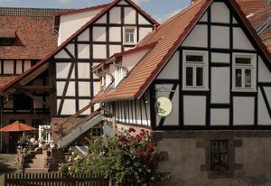 Gemütliche Wohnung in Bracht mit Garten
