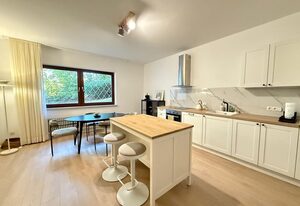 Ferienwohnung Rhönchalet – Appartement/Fewo, Dusche, WC, Wohn-/Schlafraum