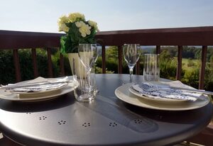 Ruhige Ferienwohnung mit Fernblick