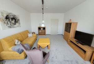 Ferienwohnung Bischof – moderne Ferienwohnung "Am Ried" mit Ausblick