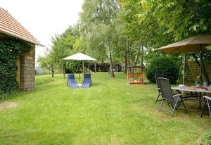 Ruhiges Ferienhaus in Lommersdorf mit Garten