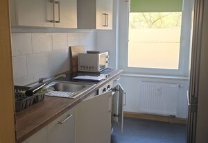 Schöne Vollausgestattete Monteurs- Gästewohnung nähe Raffinerie Leuna und Geiseltalsee / 0301