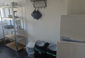 Schöne Vollausgestattete Monteurs- Gästewohnung nähe Raffinerie Leuna und Geiseltalsee / 0308