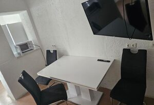 Voll ausgestattete Monteur- Ferienwohnung direkt an der Raffinerie Leuna