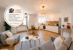 Cinema Apartment Magdeburg - Balkon & Beamer