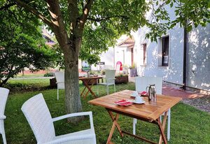 FRITZ Aparthotel Potsdam – Apartment (2-6 Personen), DU/WC, Küchenzeile, 1 komb. Wohn-, Schlafraum, 1 sep. Schlafraum