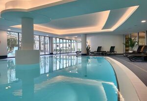 Dorint Hotel Potsdam – Doppelzimmer mit Dusche und WC oder Bad
