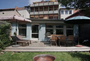 LoggiaHaus am Schloss – Ferienwohnung - Pelle