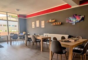 RhinQuartier Ferienwohnung Hostel-Style