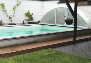 Ferienhaus gemütlich eingerichtet mit Pool und Grill