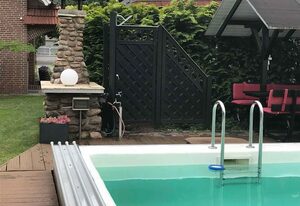 Ferienhaus gemütlich eingerichtet mit Pool und Grill