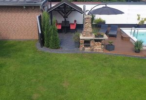 Ferienhaus gemütlich eingerichtet mit Pool und Grill