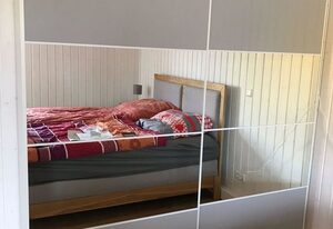 Skandinavisches Ferienhaus 2. Reihe zum Wasser für 6 Personen
