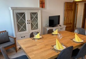 Alt-Berliner Schwanenhof Ferienwohnung DG links