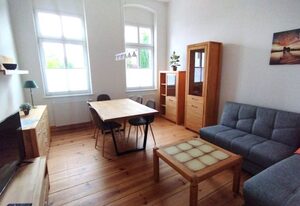 Alt-Berliner Schwanenhof Ferienwohnung EG rechts