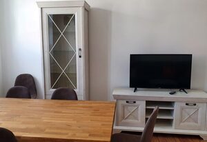 Alt-Berliner Schwanenhof Ferienwohnung OG links