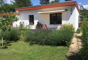 Kleines Ferienhaus in Rangsdorf mit großem Garten