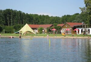 in Hohenlychen mit Grill, Loggia 5