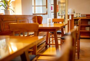 Jugendgästehaus – Doppelzimmer mit Etagenbad 1