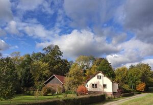 Ferienhaus am Holunderfließ – Ferienhaus, komb. WZ/SZ, Küche, DU/WC, Garten