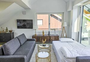 Luxus 80m² Dachgeschoss City Wohnung