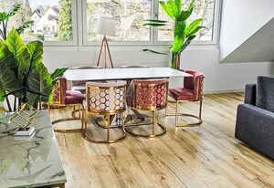 Luxus 80m² Dachgeschoss City Wohnung