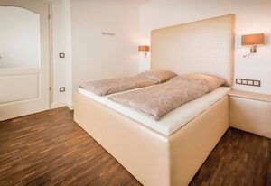 "Villa Anker" 1 Etage - links