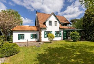 Ferienhaus Rügenbrise mit Seeblick und 5 Bädern