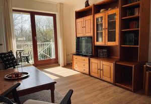 Ferienwohnung "Jim Knopf" mit Balkon zwischen Strand, Wald & Wiese im Südosten der Insel Rügen!