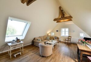 Rügen Ferienwohnung 8 am Wasser Gut Grubnow mit WLAN und Sauna