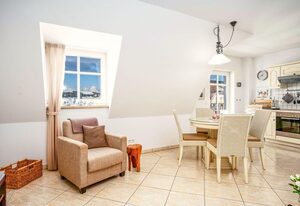 Fewo Nordlicht in Binz! 2.Raum, bis 4 Pers. Direkt am Strand, Meerblick, Aufzug, Wallbox & Hund