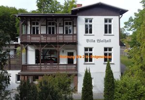 Große Ferienwohnung Wa2 -100qm - im Erdgeschoss der Villa Walhall in einem parkähnlichen Garten
