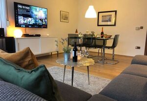 Ferienwohnung "Kapitän Hook" mit Sonnenterrasse & Garten zwischen Strand, Wald & Wiese auf Rügen!