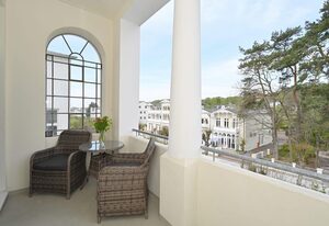 Ferienwohnung 5 in Sellin auf Rügen Villa Celia 6 Pers. WLAN und Sauna 200 m vom Strand entfernt