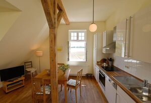 Ferienwohnung 5 am Wasser Gut Grubnow Rügen WLAN und Sauna