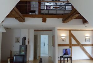 Gut Rattelvitz Galerie D, hochwertig, Sauna, Kamin, eTankstelle, Spielscheune, 15.000qm Parkland