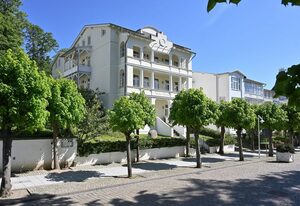 Ferienwohnung 6 mit Sauna WLAN 6 Pers. Sellin auf Rügen Villa Celia  200 m vom Strand entfernt