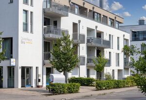 DünenResort Binz – Tolle strandnahe Ferienwohnung mit Südbalkon, Whirlbadewanne und Fußbodenheizung