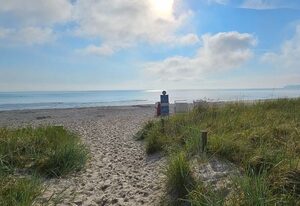 Haus Stubnitz Binz-Prora – Hochwertige Ferienwohnung mit Balkon zur Meerseite und inkl. Saisonstrandkorb!