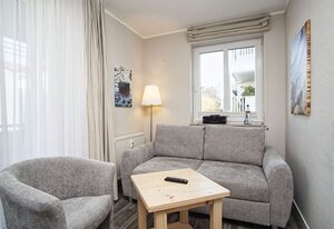 Villa Buskam – zentrale FeWo mit Balkon, Schwimmbad- und Saunanutzung - Villa Buskam FeWo 22